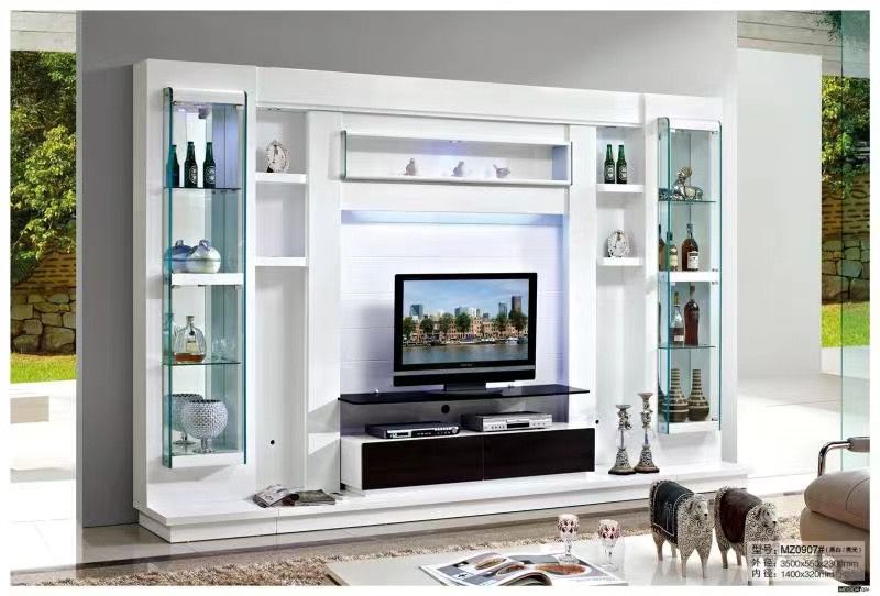 TV & Decor